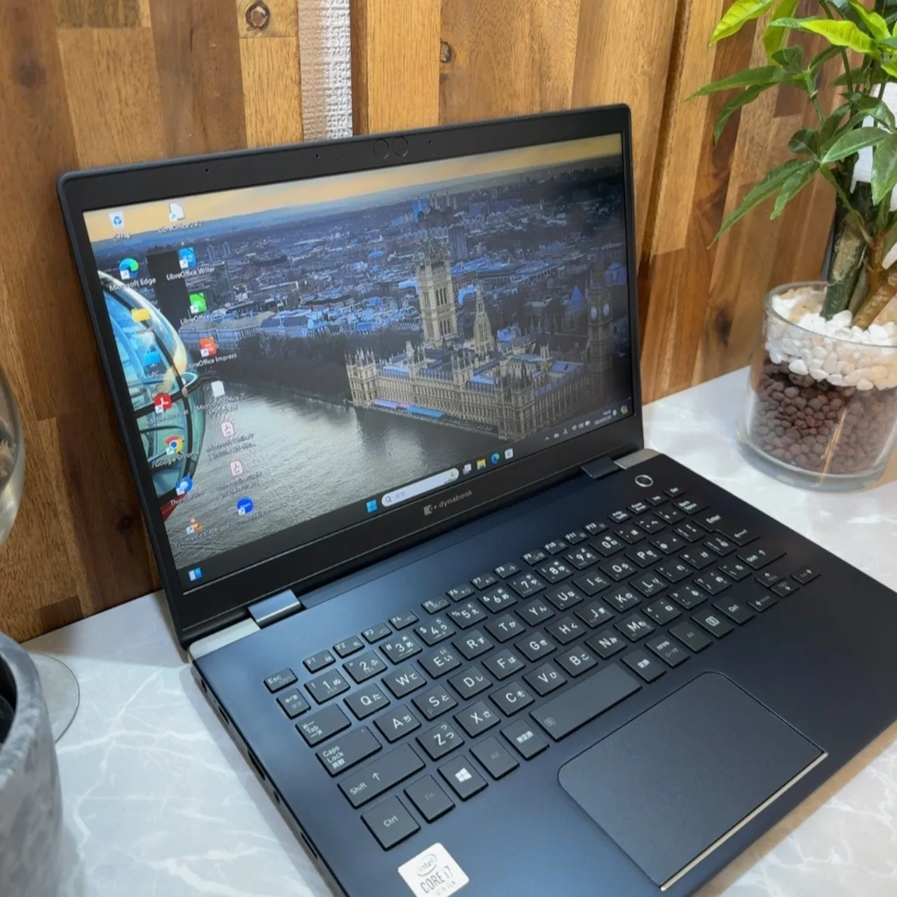 【極美品】Dynabook G83/FP☘️メモリ8G/ i7第10世代☘️ SSD【VKHRC2407006】