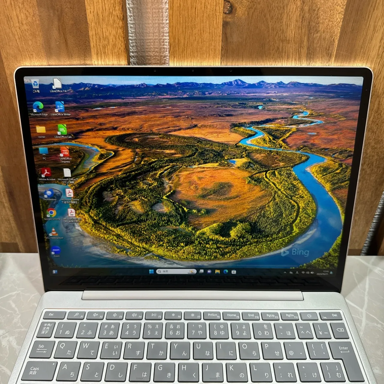 Surface Laptop Go☘️i5第10世代☘️メ8G ☘️SSD128GB【VKHRC2406037】