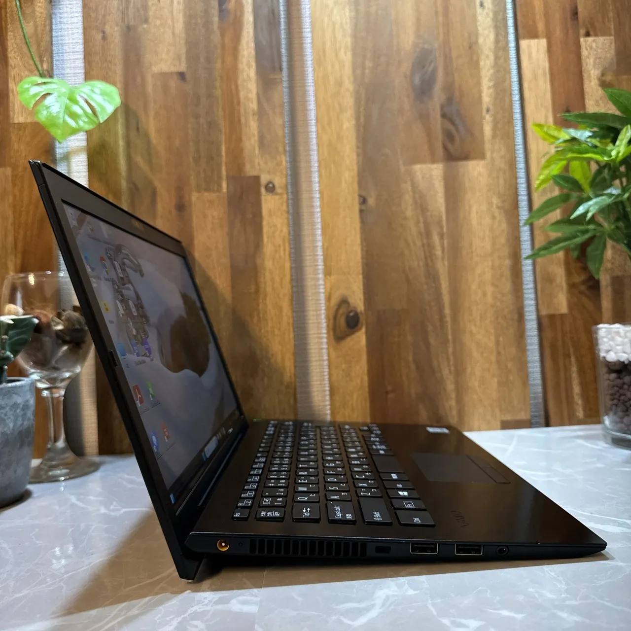 VAIO Pro PG ☘️ メモリ8GB ☘️i5第10世代☘️SSD256GB【VKHRC2405054】