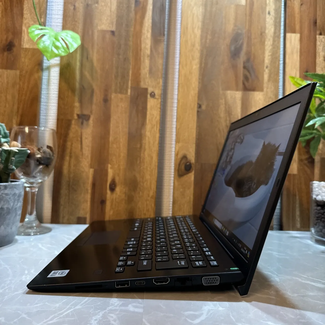 VAIO Pro PG ☘️ メモリ8GB ☘️i5第10世代☘️SSD256GB【VKHRC2405054】