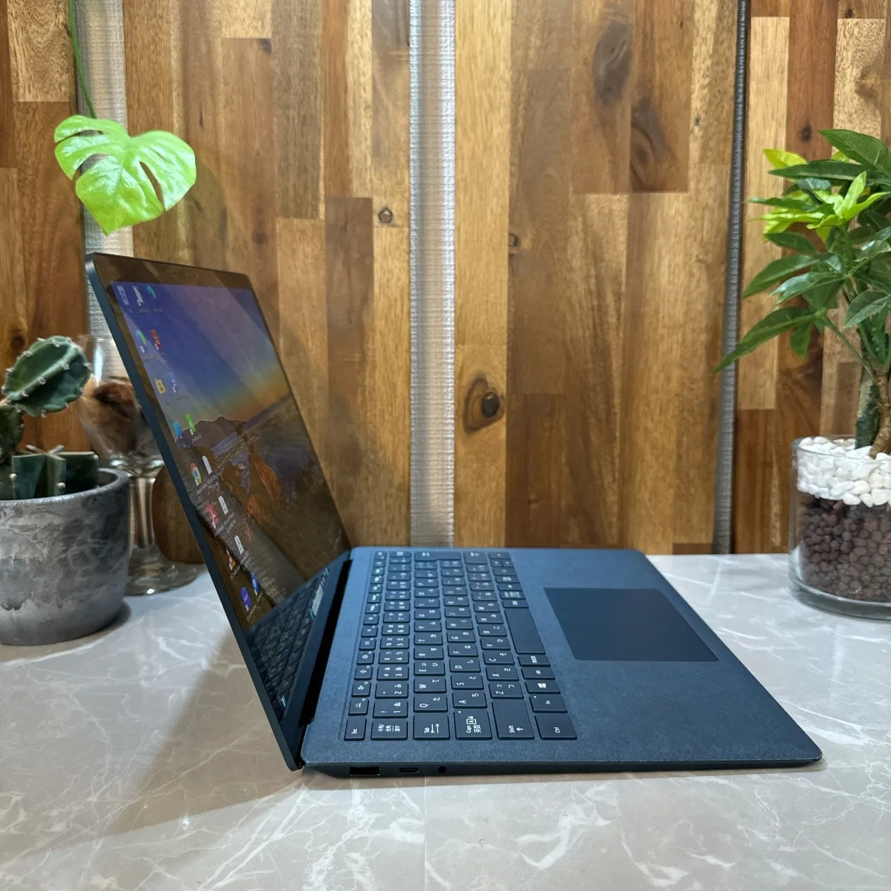 【美品】Surface Laptop 3☘️i7第10世代 /メモリ16GB【KHRC2407006】