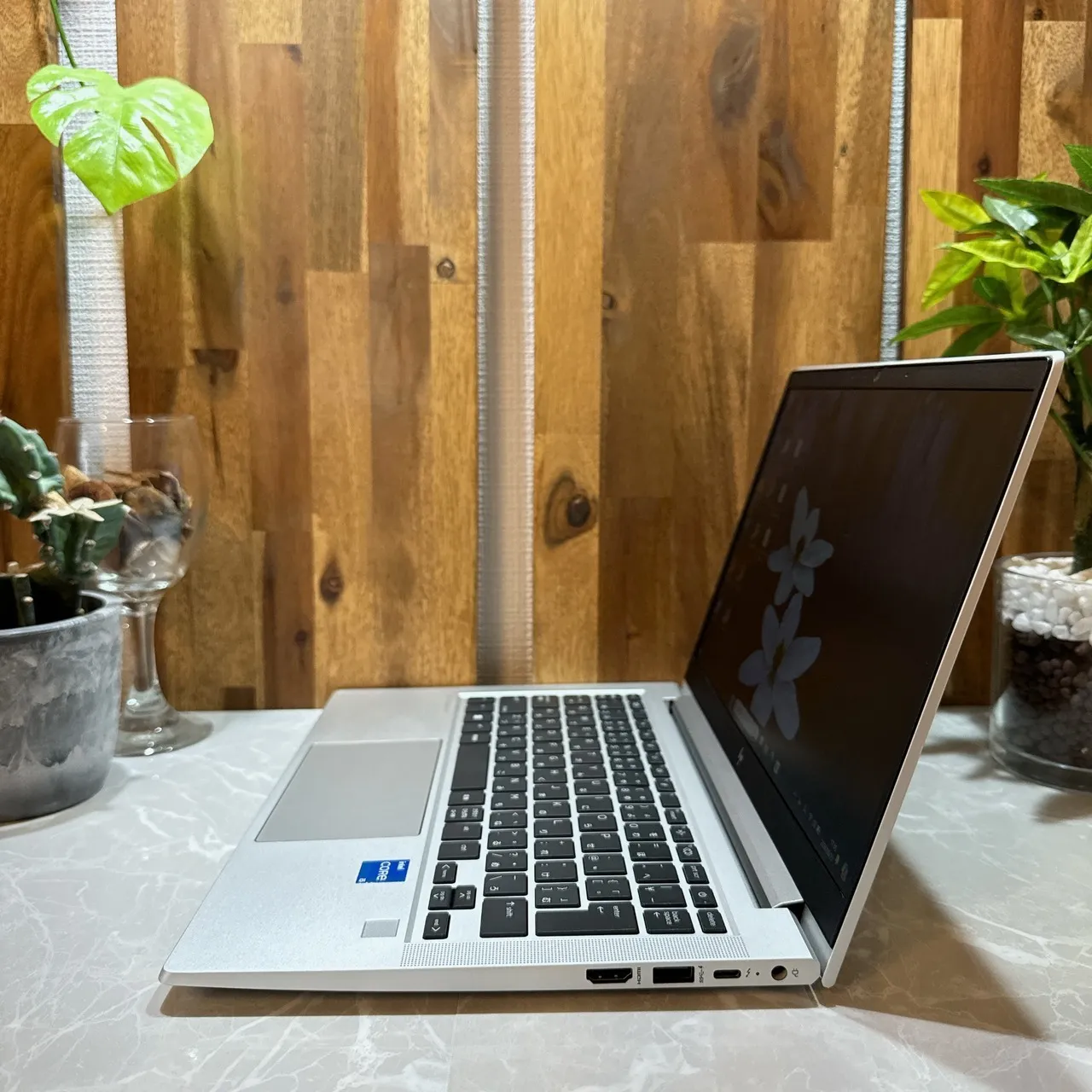 【極美品 2022年式】HP Elitebook 630 G9☘️ i5第12世代【VKHRC2406039】